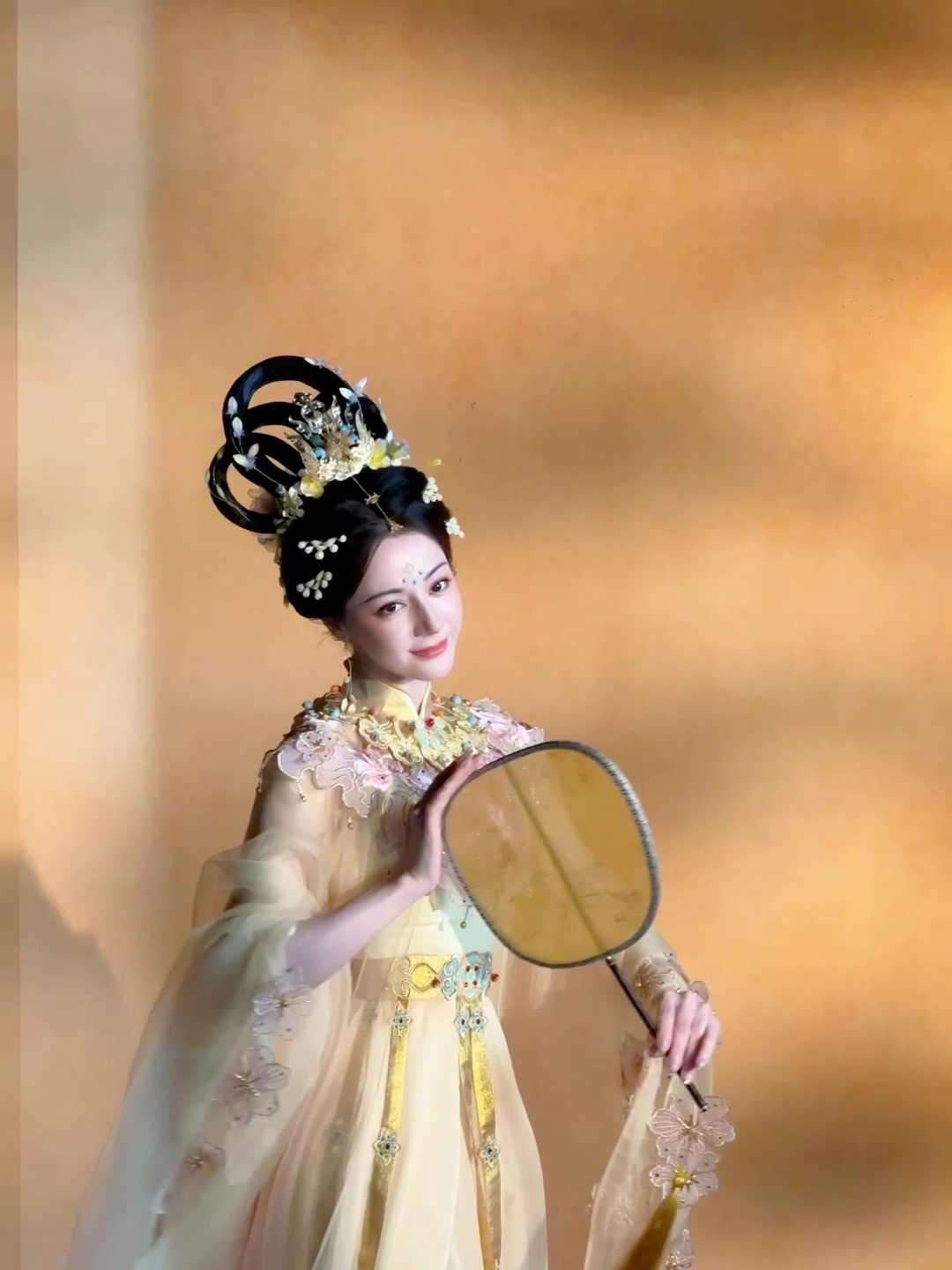 娜扎古装怎么美成这样迪丽热巴 神女下凡迪丽热巴 古力娜扎 今天的古live图新疆