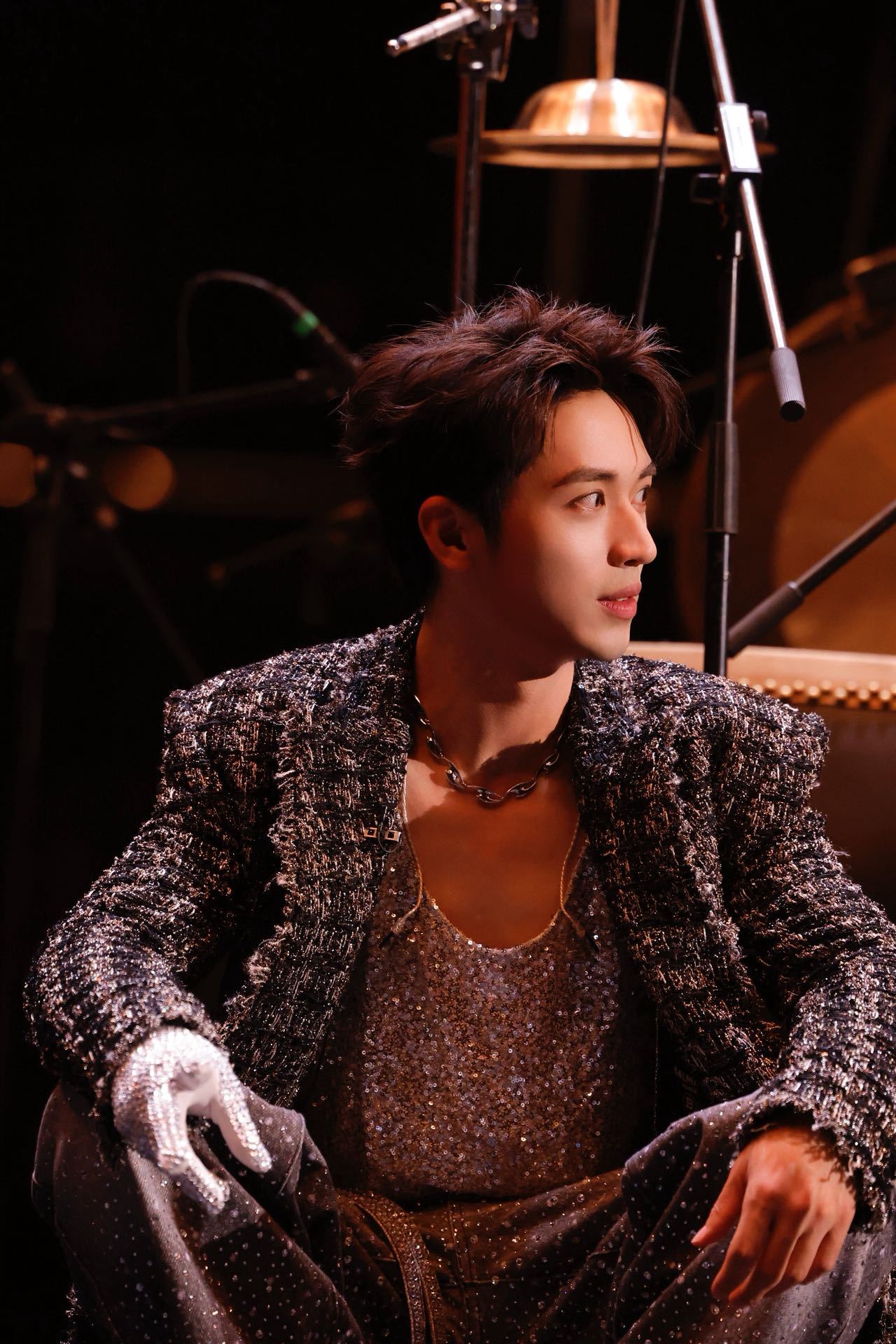 许魏洲SoldOut唢呐一响这味对了 把唢呐加进《Sold Out》里也太神了，