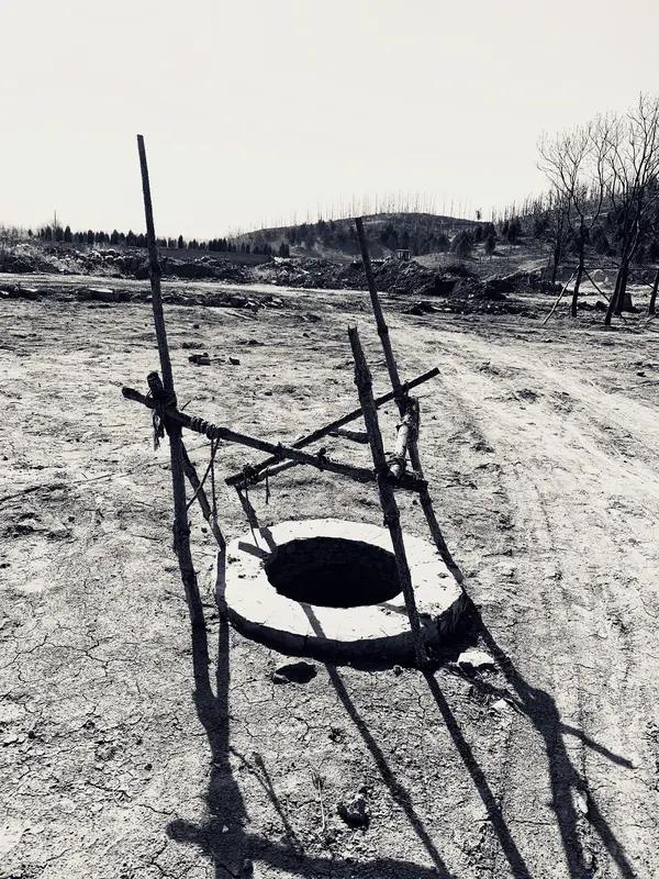 邯郸这起女子失踪35年未立案的事儿，真是让人揪心又疑惑。1990年郭桂芳失踪，1