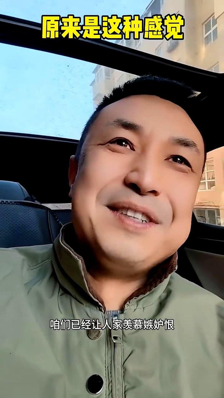 21年首发纪录，今晚断了。
 
老詹41岁，屁股还疼，数据掉到22分，投票自然把