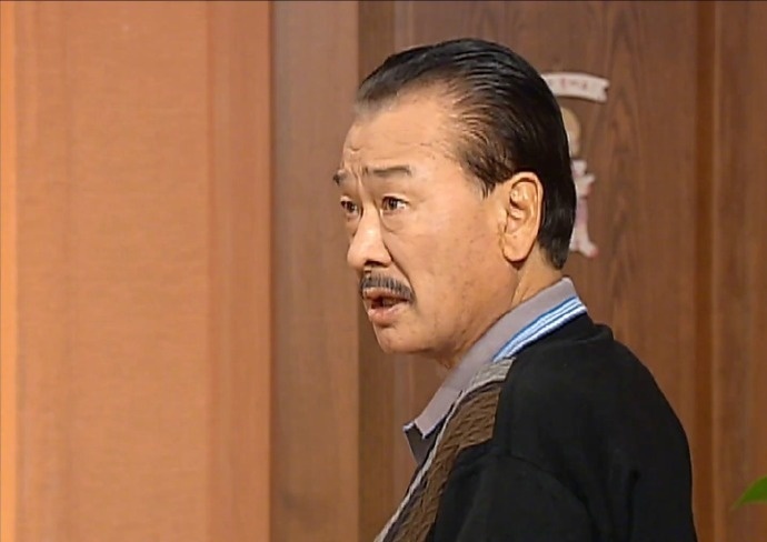 据韩媒报道，韩国演员李顺载去世，享年91岁。其代表作有电视剧《洗澡堂老板家的男人