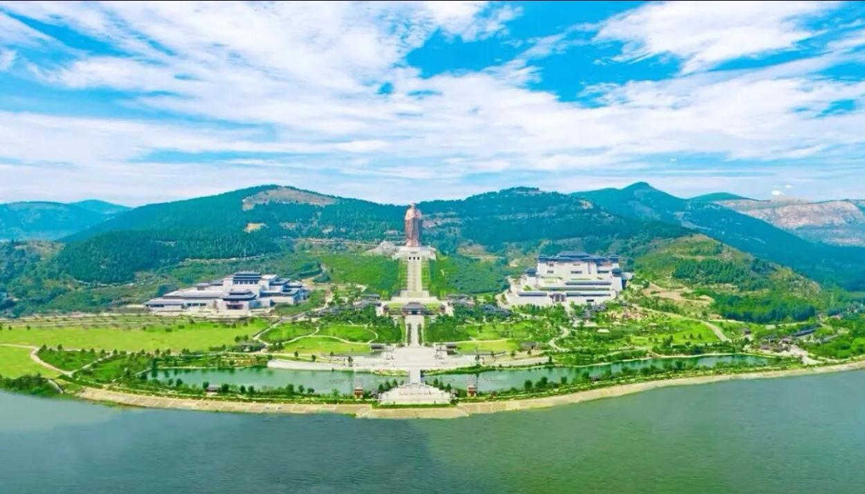 太极体悟：

人为什么要日日练拳？

日复一日周旋在方寸拳架里，在起势、揽雀、单