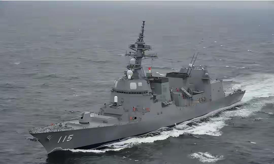 通过昨天官方通报的日本雷号驱逐舰非法通过中国领海事件，我想到了冷战期间著名的美苏