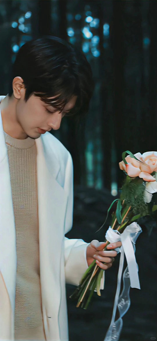 林一第一个力证没有190的男明星 林一你真的，我哭死。关键是量完发现确实没到19