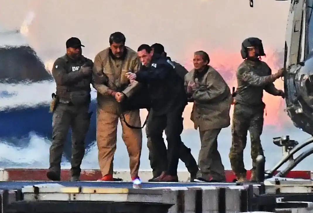 美国强行押走委内瑞拉总统，中国按兵不动；转头轰炸伊朗，中国还是没动。华盛顿情报界
