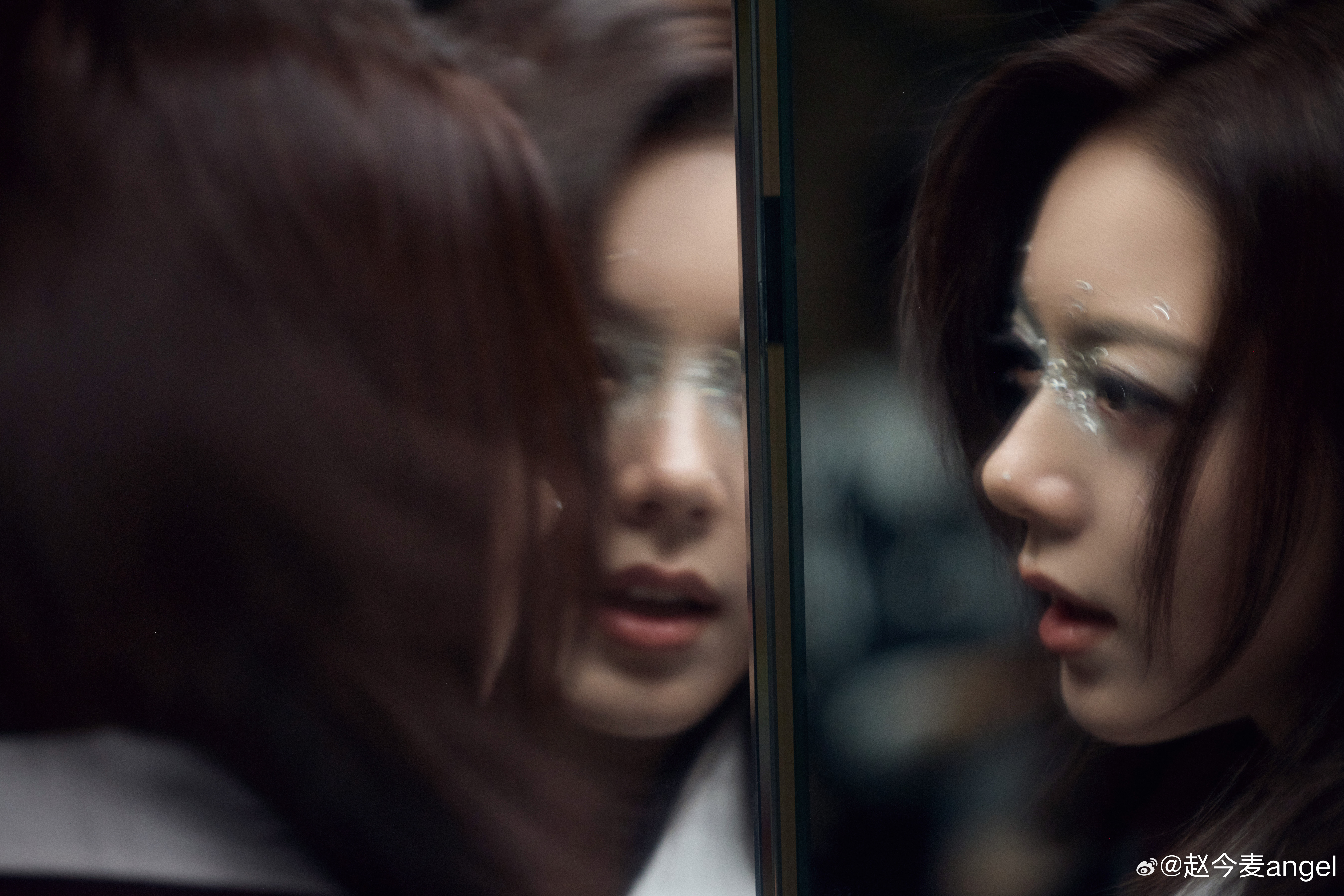 这个妆确定有美感吗？ ​​​