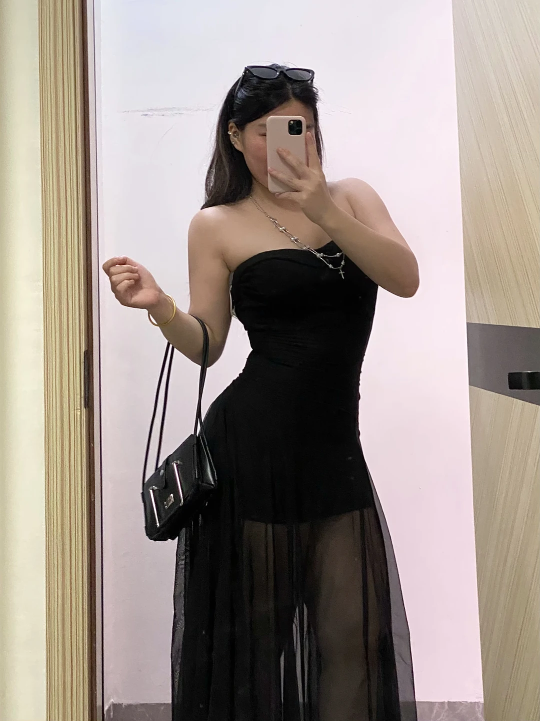 就喜欢穿点显身材的