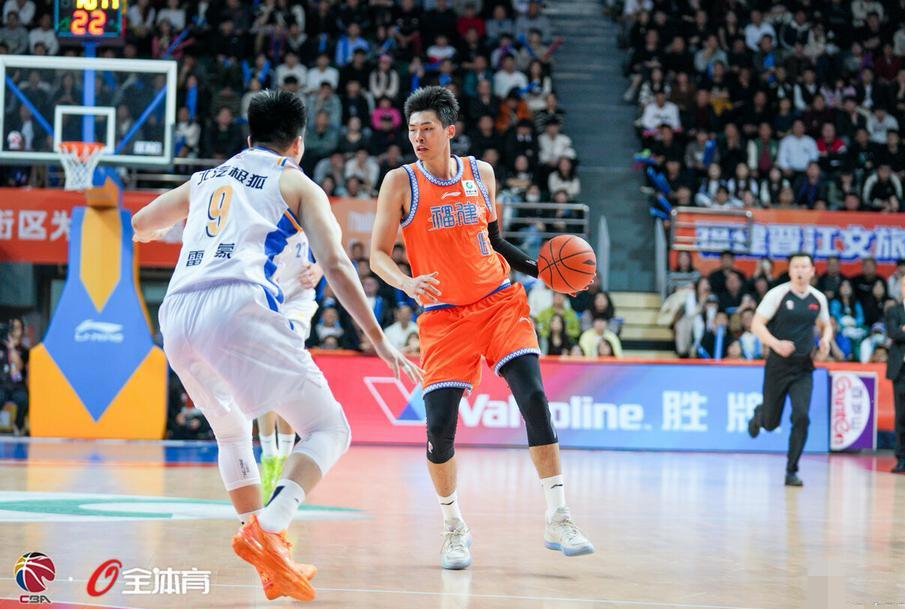 2025-2026赛季CBA常规赛最爆冷9场比赛：
 
1. 新疆82-80广东