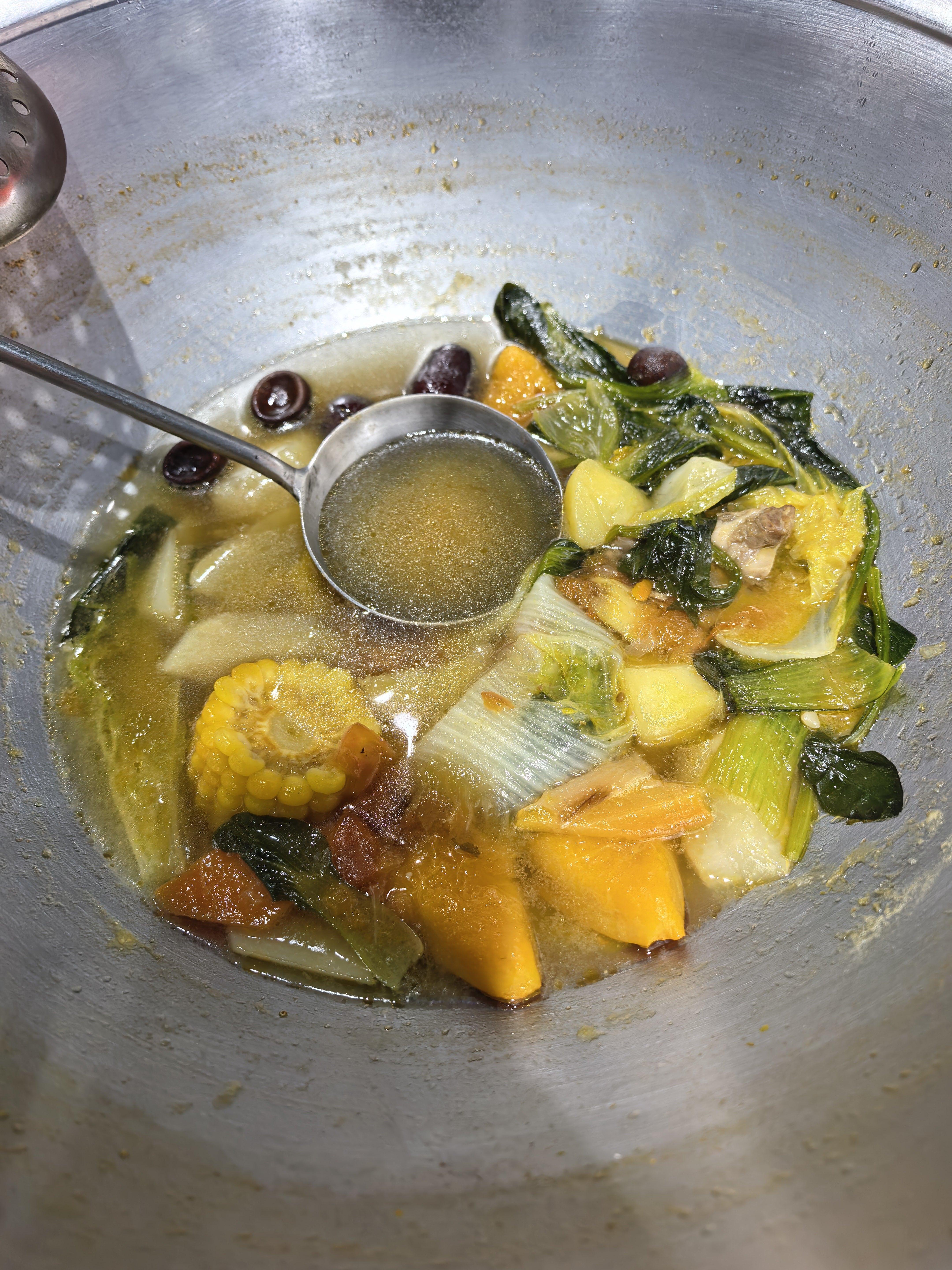 今天高兴，久别重逢吧。 