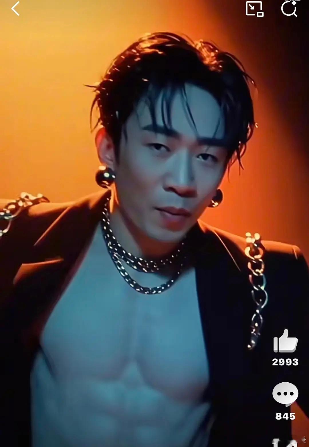 杨迪你别这样，有点害怕…… 