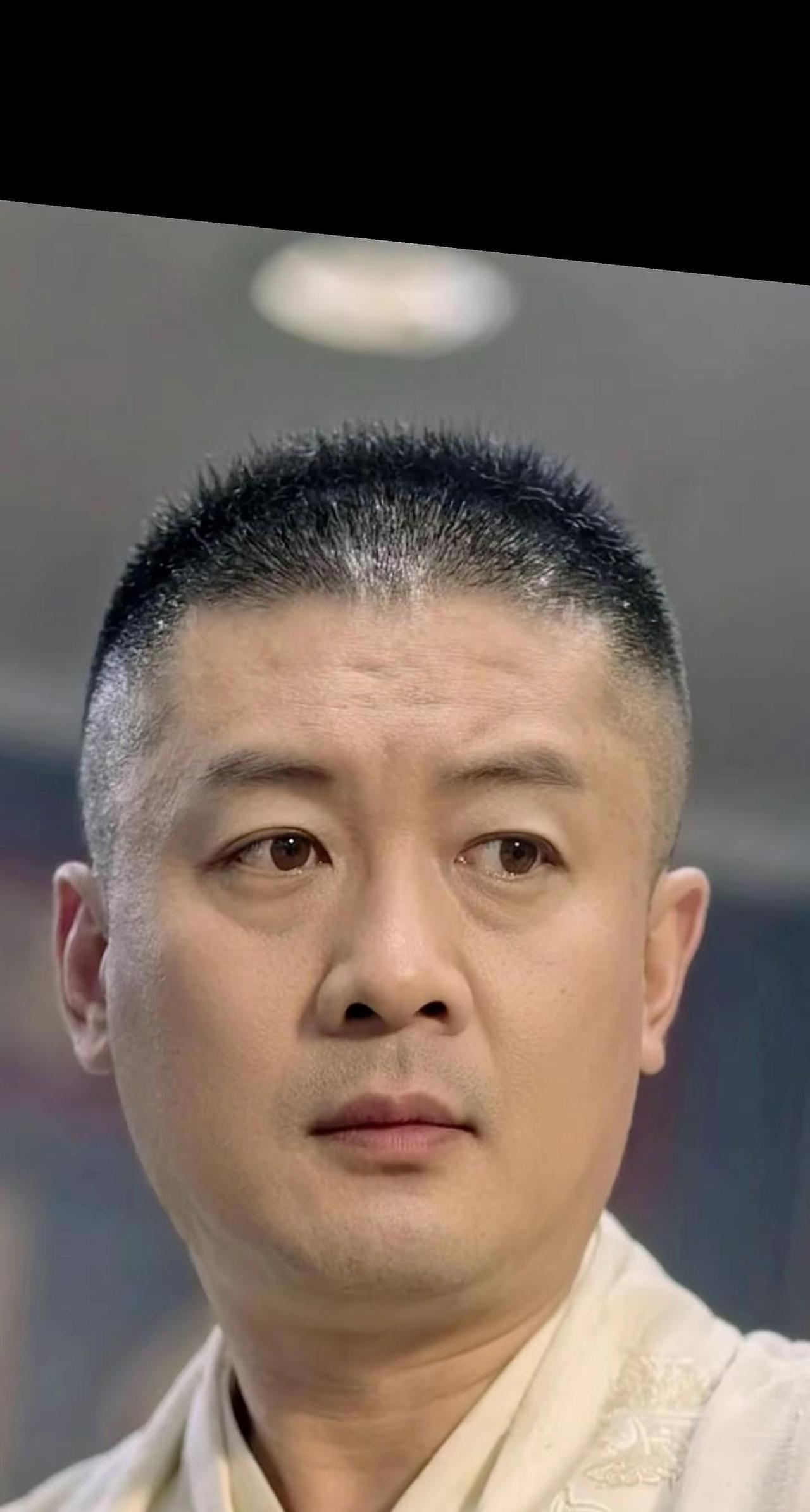 10个老板，九个人苦出来的，房租，工资样样不能少，钱缺越来越难赚， 大老板有大老