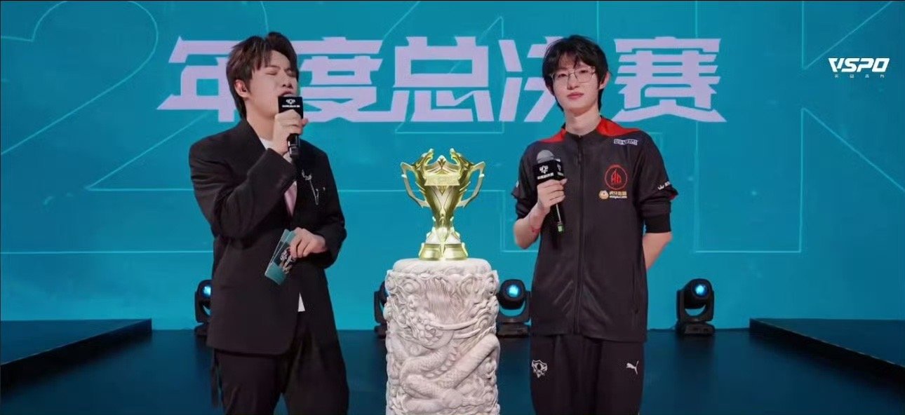 #一诺说可惜没和Cat拿千场胜利#一诺：想cat了[喵喵] ​​​