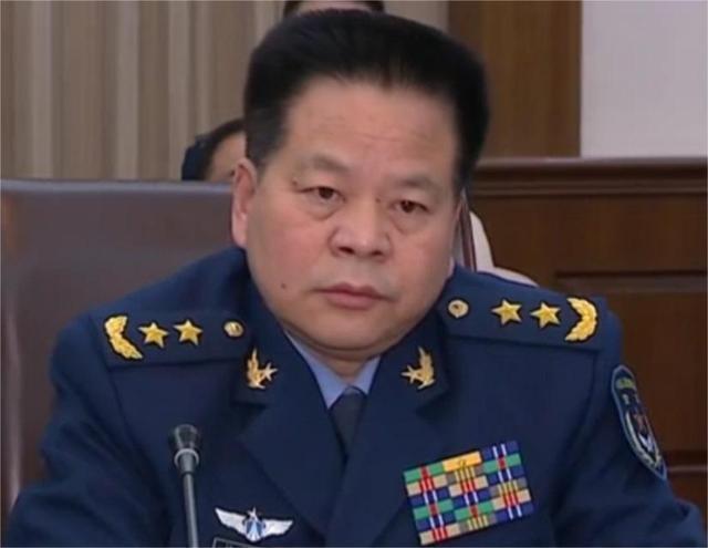 中将退休配备警卫员吗？

中将在军队是高级将领，授予对象为副战区级军官，也就是副