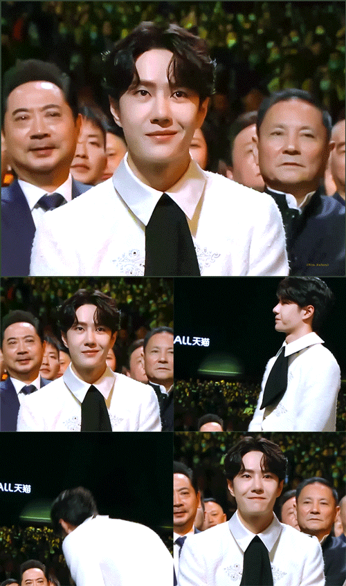 金鹰奖观众最喜爱的男演员  王一博cr:logo 