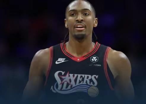 拒绝逆转！76人绝杀勇士！北京时间12月5日讯 NBA常规赛继续开打，76人主场