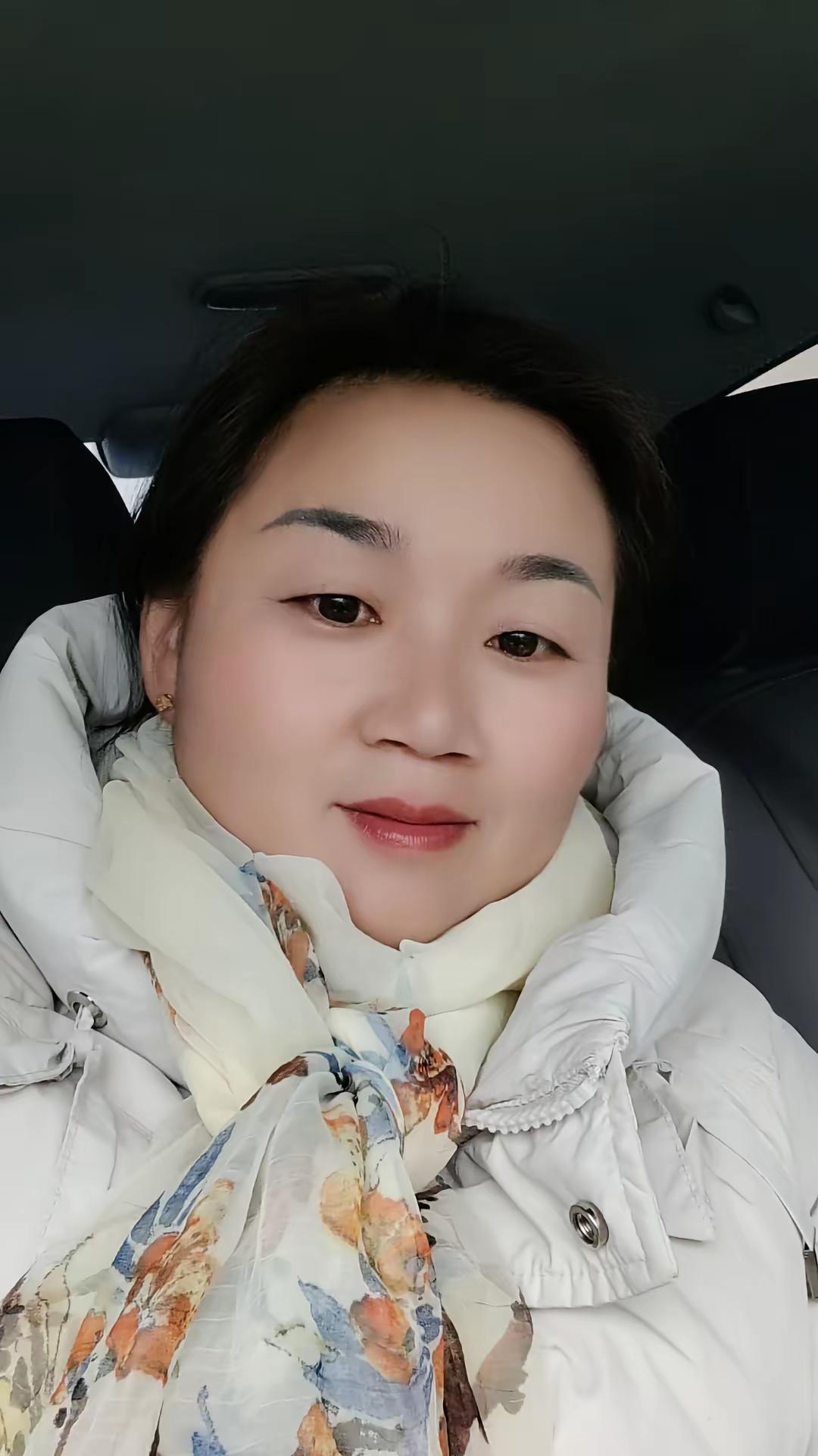 臭美一下漂亮不