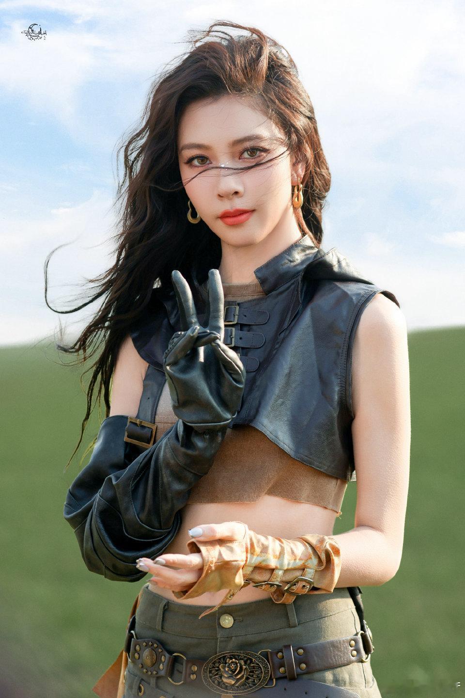 宋妍霏聊20岁与30岁的区别20岁向外探索，30岁向内生长，宋妍霏这段关于成长的