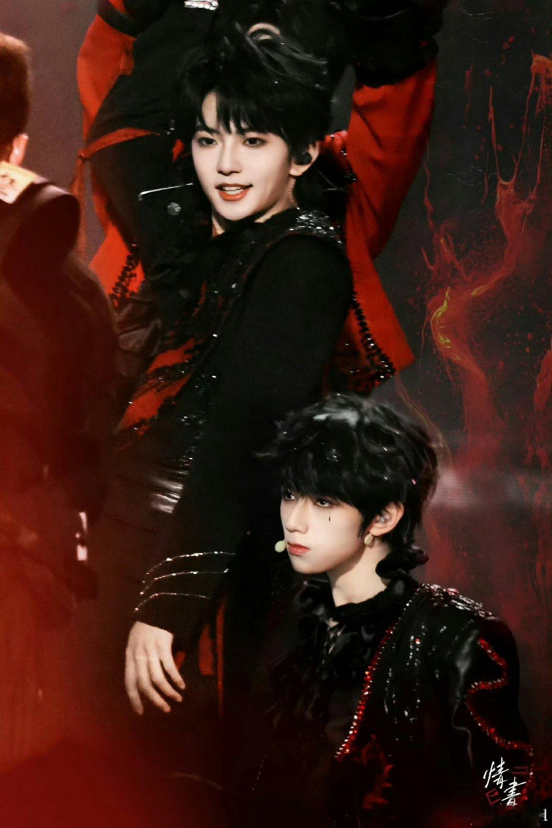 恭喜王橹杰穆祉丞橹穆双人舞台官摄破2000万 