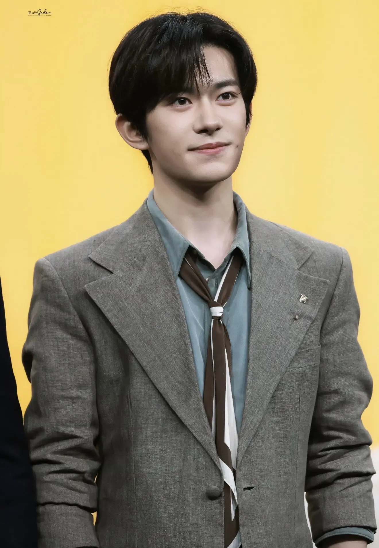 这位无处不散发魅力的大明星✨🥰🤩。