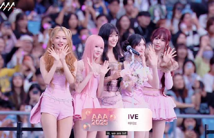 2025 AAA Best K-POP Record：lVE Stray Kid