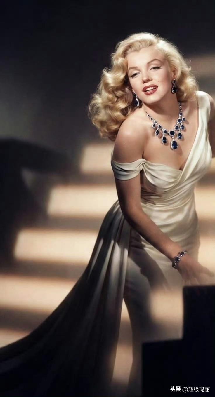 梦露的美，是永恒的经典呀~