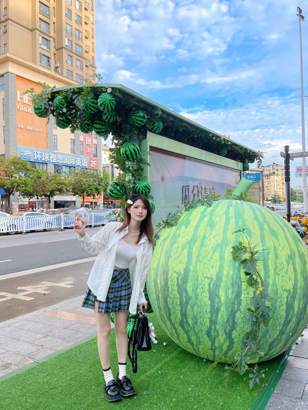 在南宁！！遇到超可爱的大西瓜车站🍉🚌