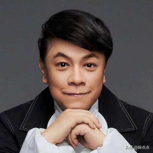 国家又出手了，制裁了两个外国高官，一个是巴拉圭通信和技术部长比利亚特，一个是伯利
