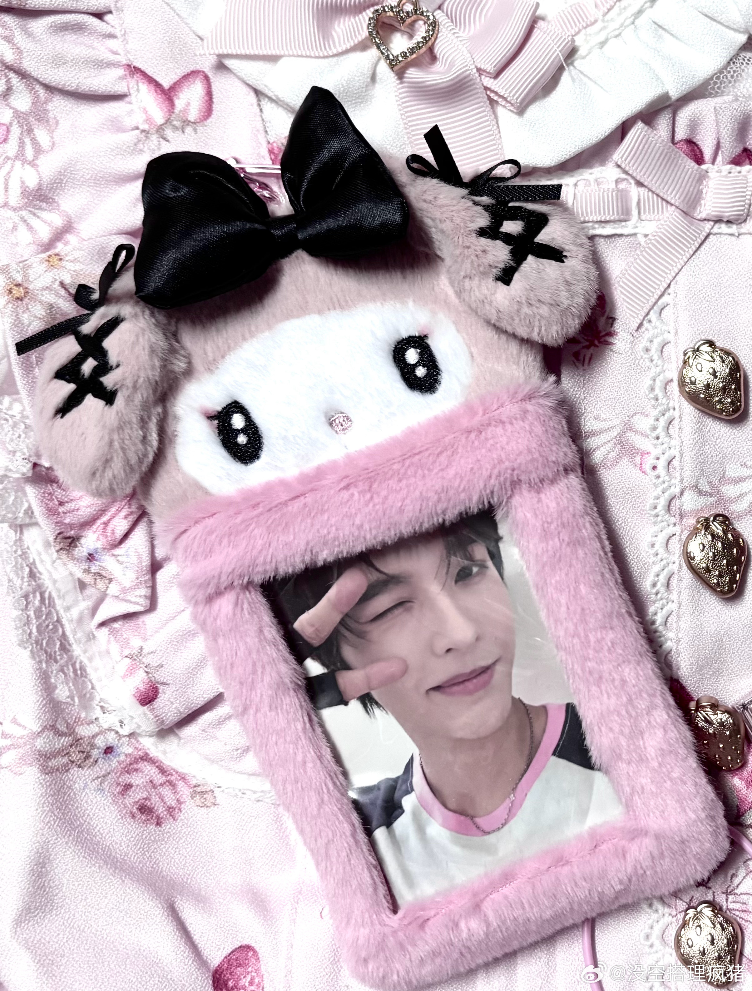 李松河 🐶李松河创作型全能ace 萌萌睡衣卡配上美乐蒂卡套么......Ი𐑼