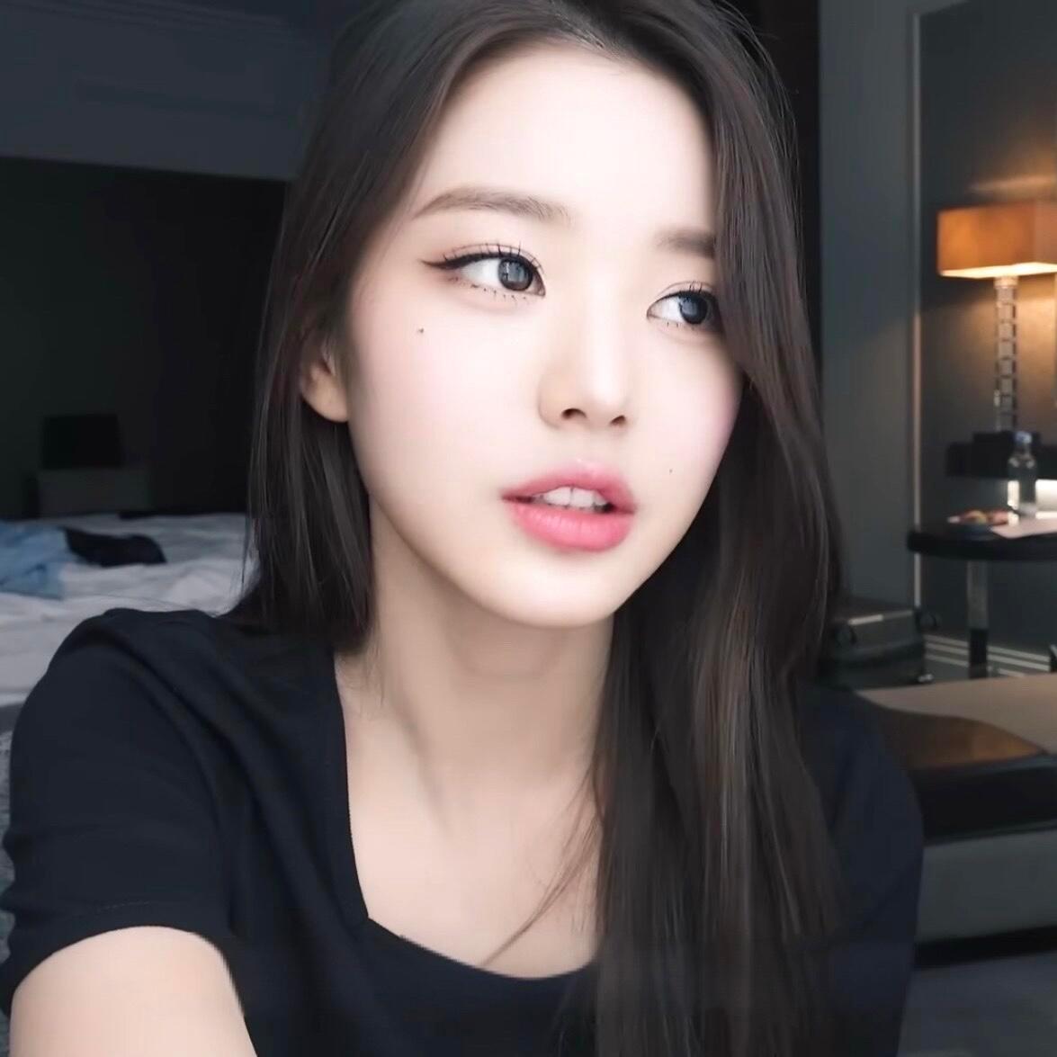 张元英🖤 ​​​