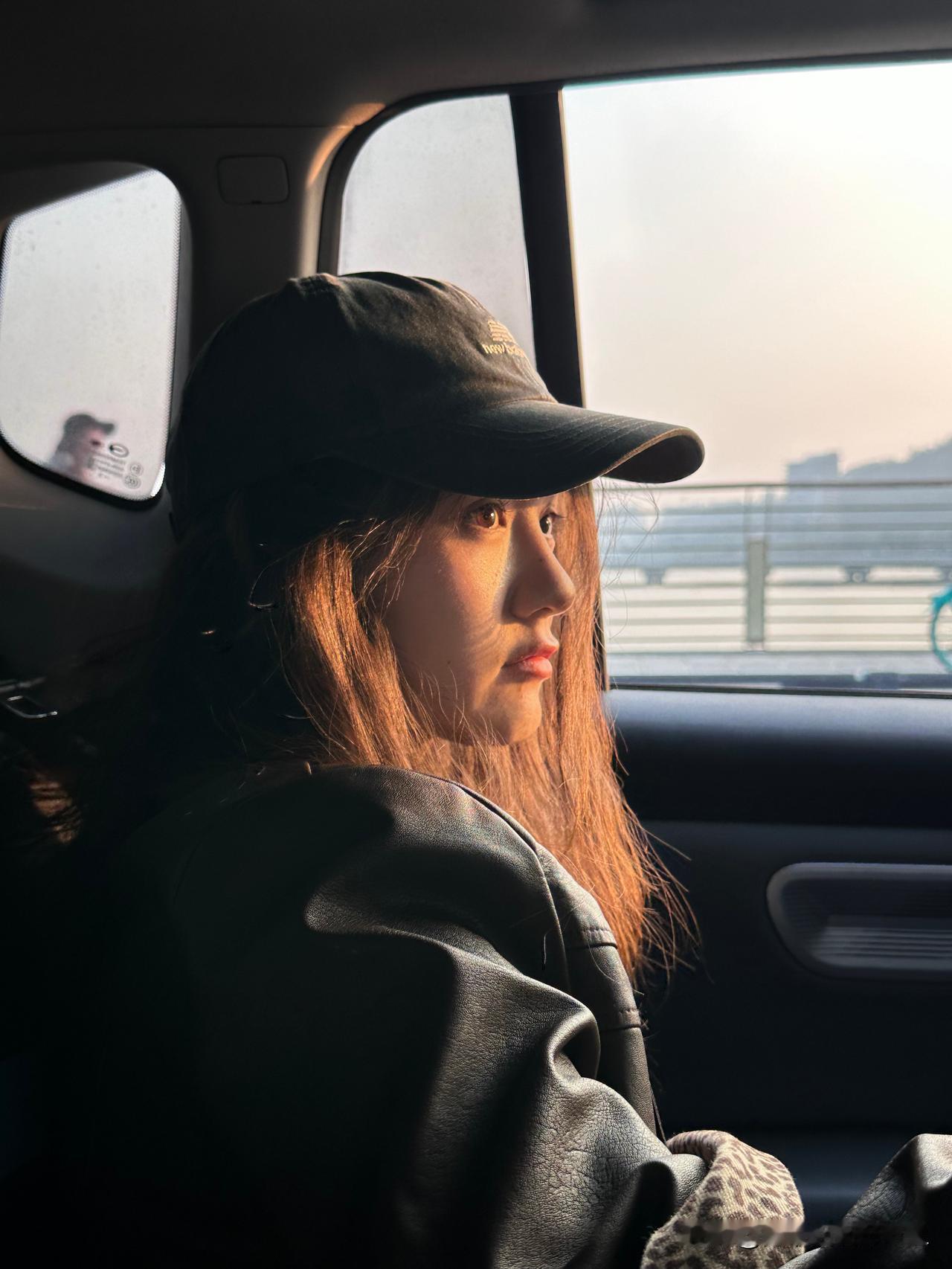 贺美琦分享图片