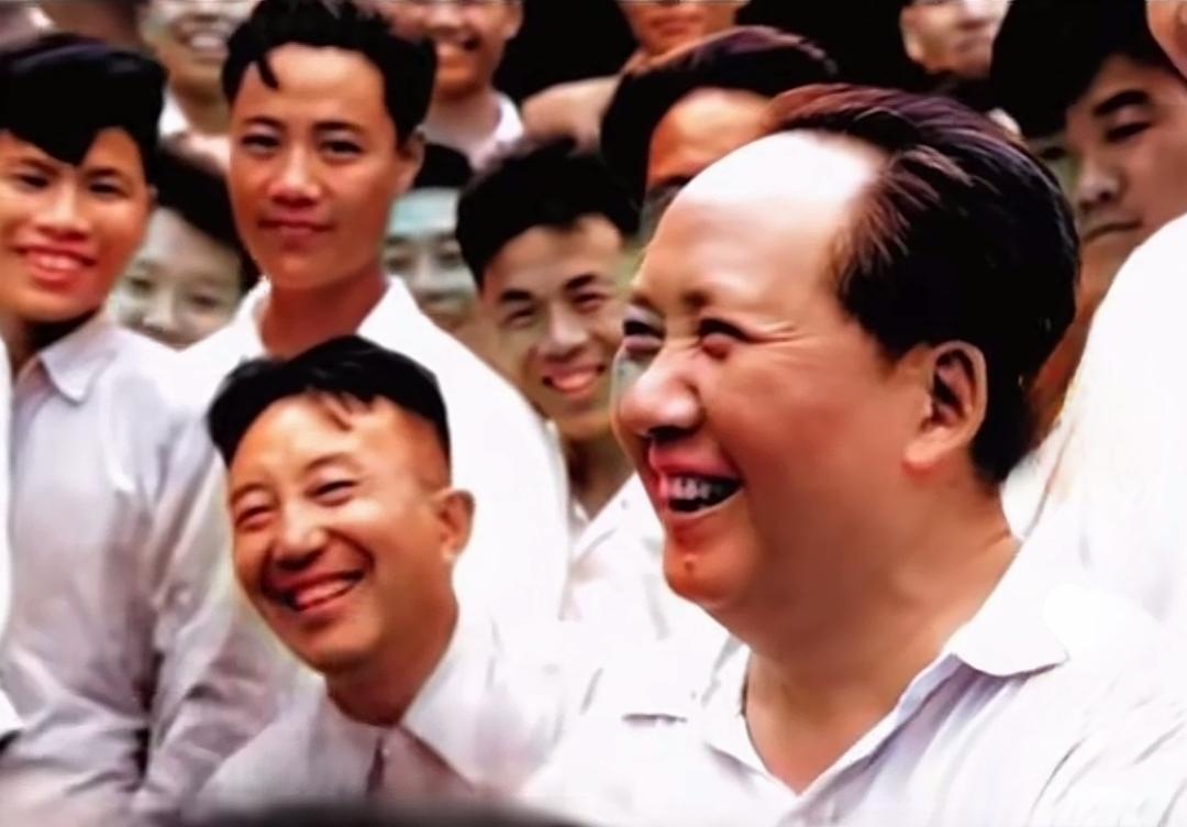 ＃红色文化＃
伟人风采欣赏：