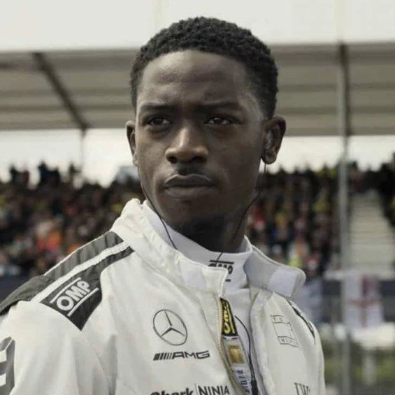 《F1：狂飙飞车》主演达姆森•伊德里斯近日与漫威影业会面，商讨出演黑豹一角。这个