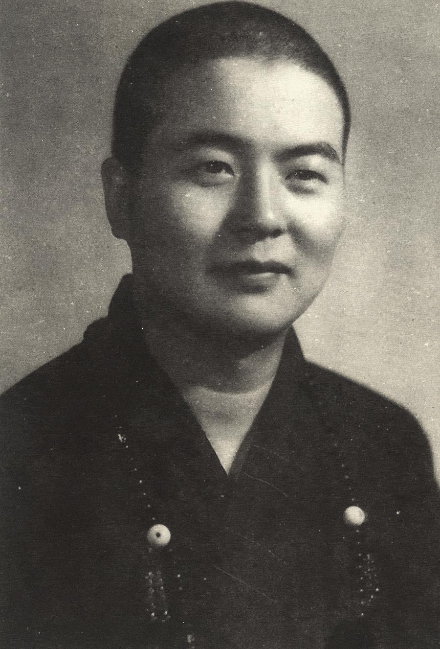 “我没有舍利子，不要烧。”2012年，星云大师就交代过弟子。不料在他圆寂后，弟子