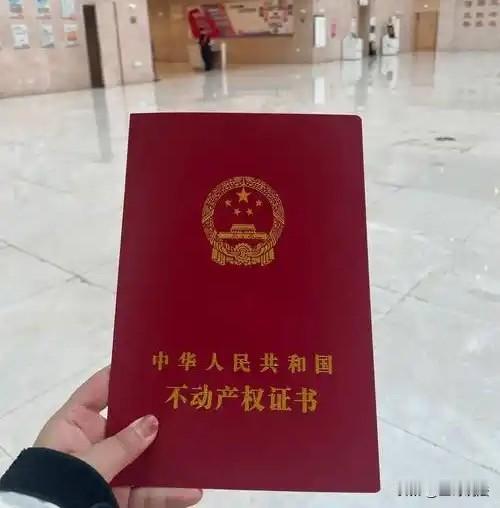 辽宁大连，一男子谈恋爱，为表诚意，男子和女方签了《赠与协议》，双方约定，男子不以