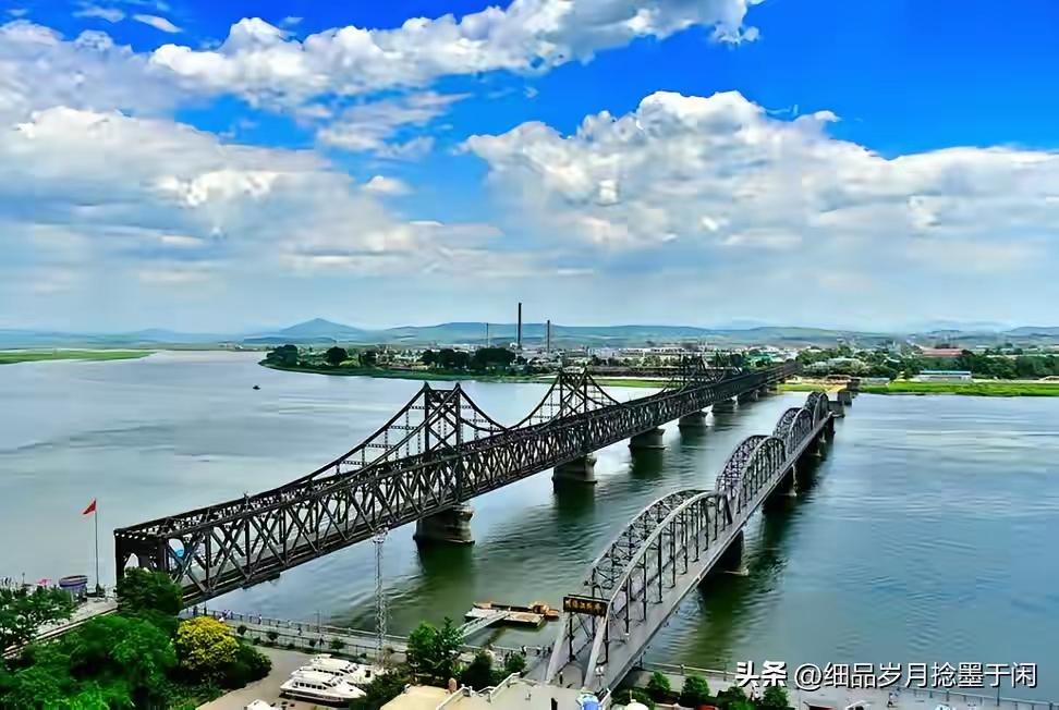 俄罗斯🇷🇺普京高兴的不得了，终于可以松口气了。2026年10月15日新鸭绿江