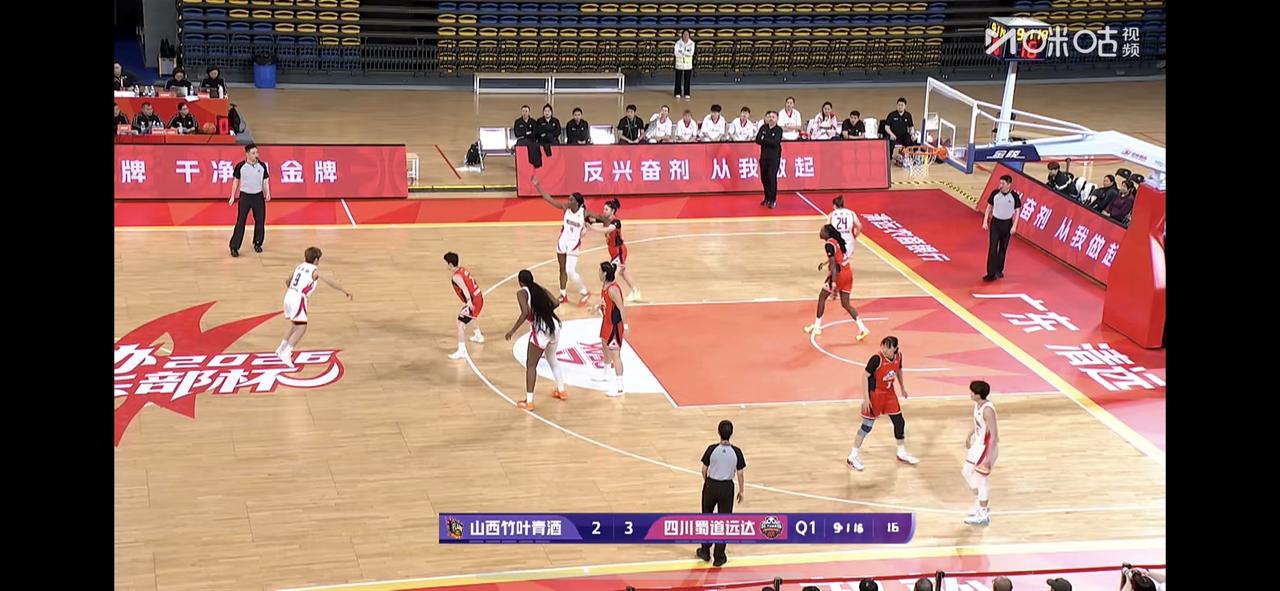 四川女篮无缘首届女篮俱乐部杯冠军
以74:95败给山西女篮，恭喜山西女篮创造自己