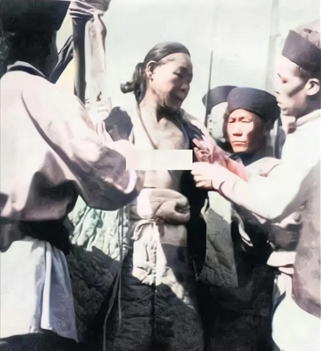 1904年，晚清最后一位被“凌迟处死”的人，大挑知县王维勤，临刑前留下的一张老照