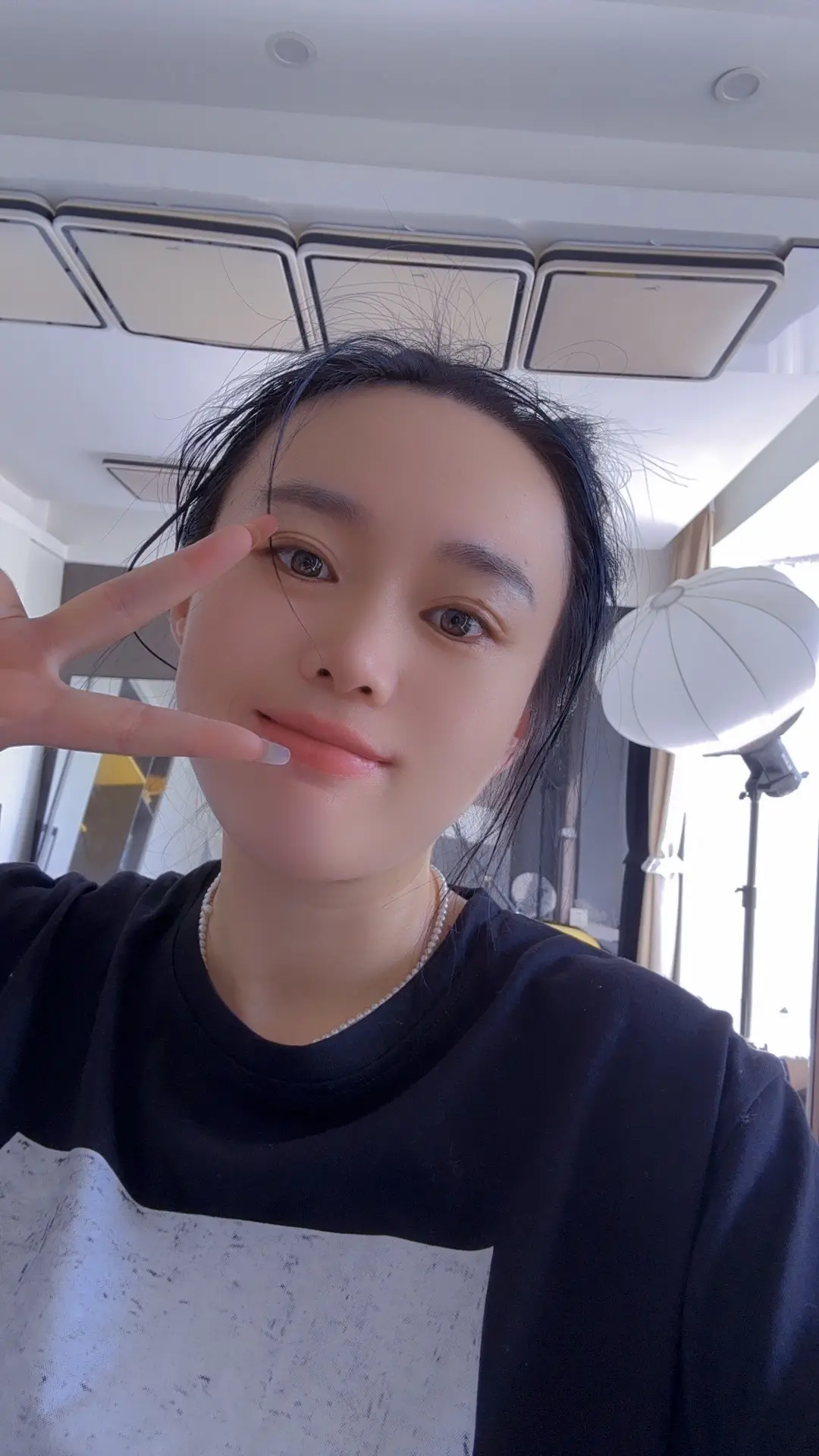 有的人出现其实就是为了来恶囊你的。 又能怪谁呢。 不过是瞎了铝合金的gou眼。