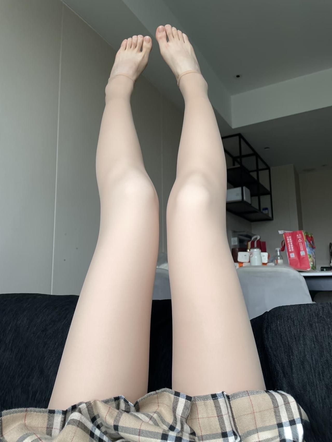 不勒脚 
有骨骼感 
穿着很舒服 
真的狠狠推荐了