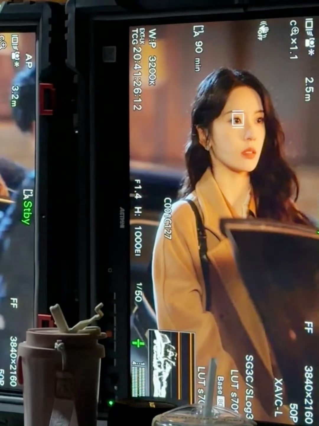 六金郑元松分手以前看她电视剧的时候就觉得演技挺好的希望她可以多拍点电视剧