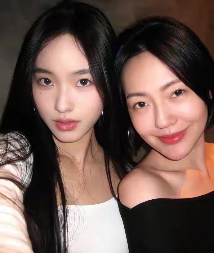 自带高光！小S二女儿许韶恩氛围感拉满，星味藏不住 