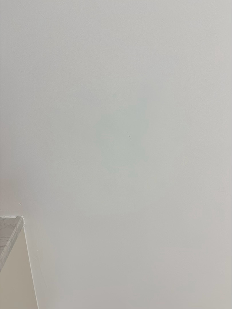 成年人的崩溃也是一瞬间。 ​​​