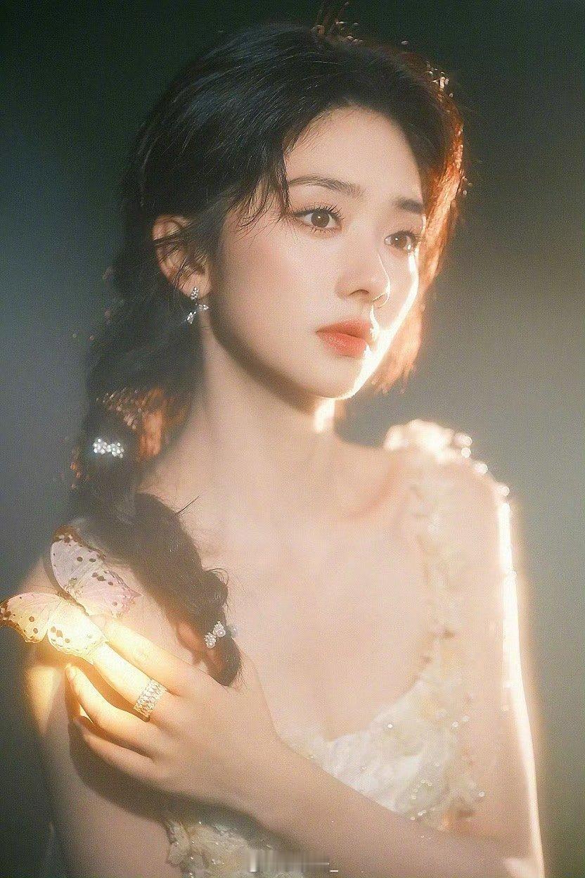 王影璐 盐甜双修 这么帅，那么美，可盐可甜还是得看 直闯00花美帅并存双修赛道，