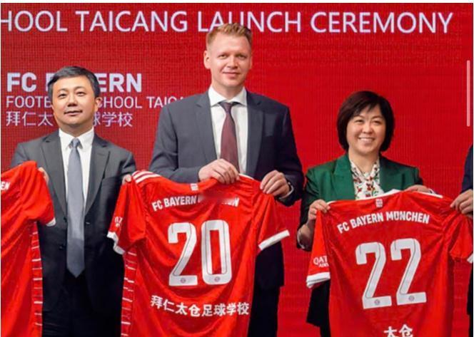 你不得不服！捉襟见肘的时刻，北京国安依然可以花“小钱”办大事。
据德国天空体育的