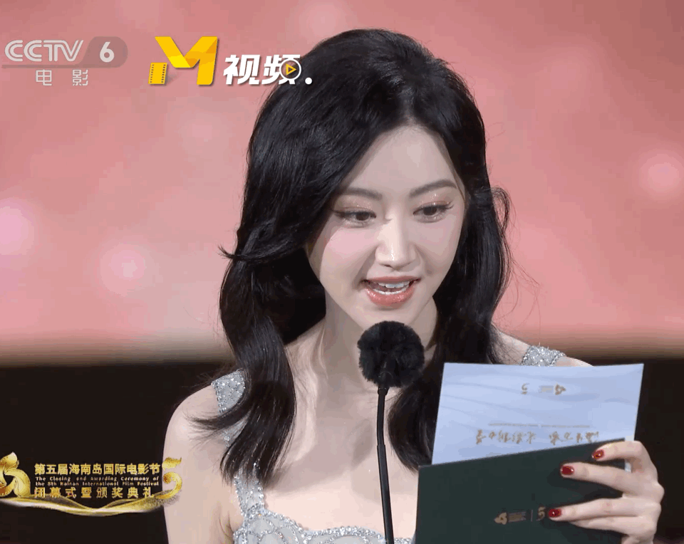 景甜在六公主镜头下依旧发光的美貌[羞嗒嗒]