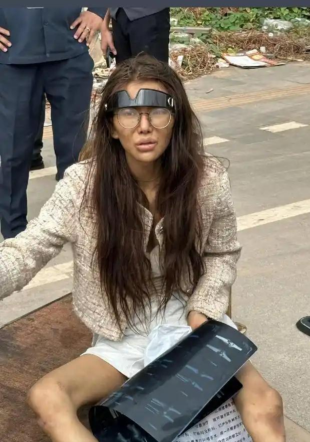 流落柬埔寨女子吴某桢案件的一个细节，让我觉得“细思极恐”。这个细节就是：吴某桢的