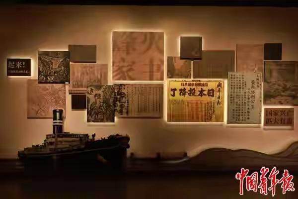 青年的“侨批”：寄向祖国也寄向未来

在那个战火纷飞、物资匮乏的年代，一封封寄自