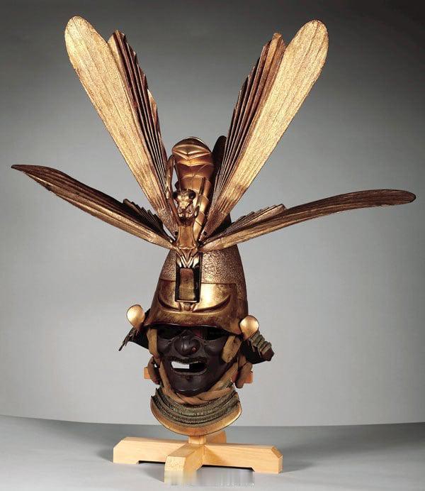 带有螳螂的武士头盔，江户时代，17 世纪，日本 