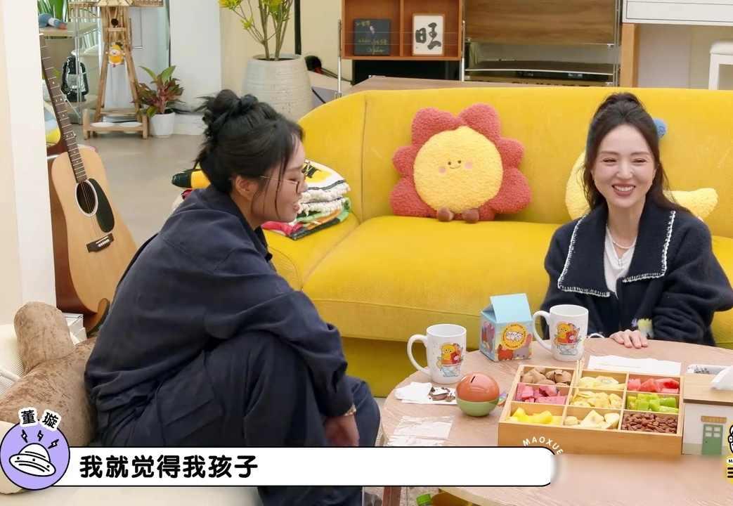 董璇：“我不想让酒窝出国读书，我这老来得子，不想她离我太远，我也不想陪她出国。”