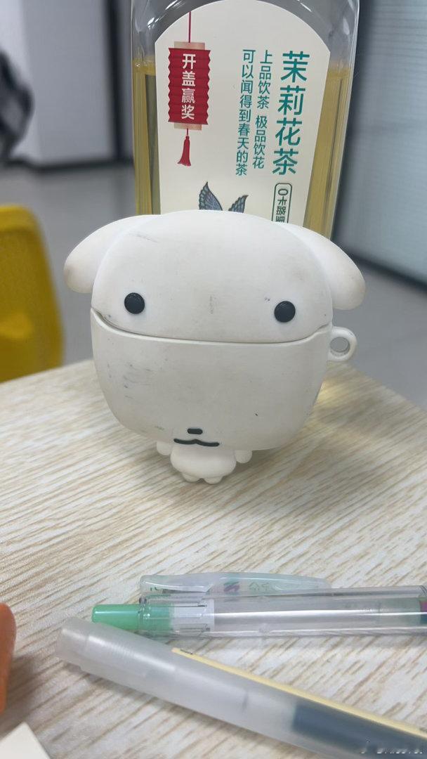 这小狗让我用的像出去挨了一圈打回来了